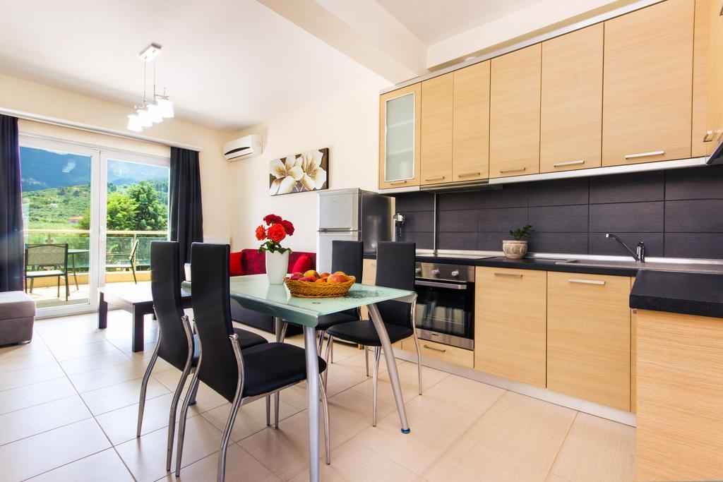 Bivas Apartments لايميناس المظهر الخارجي الصورة