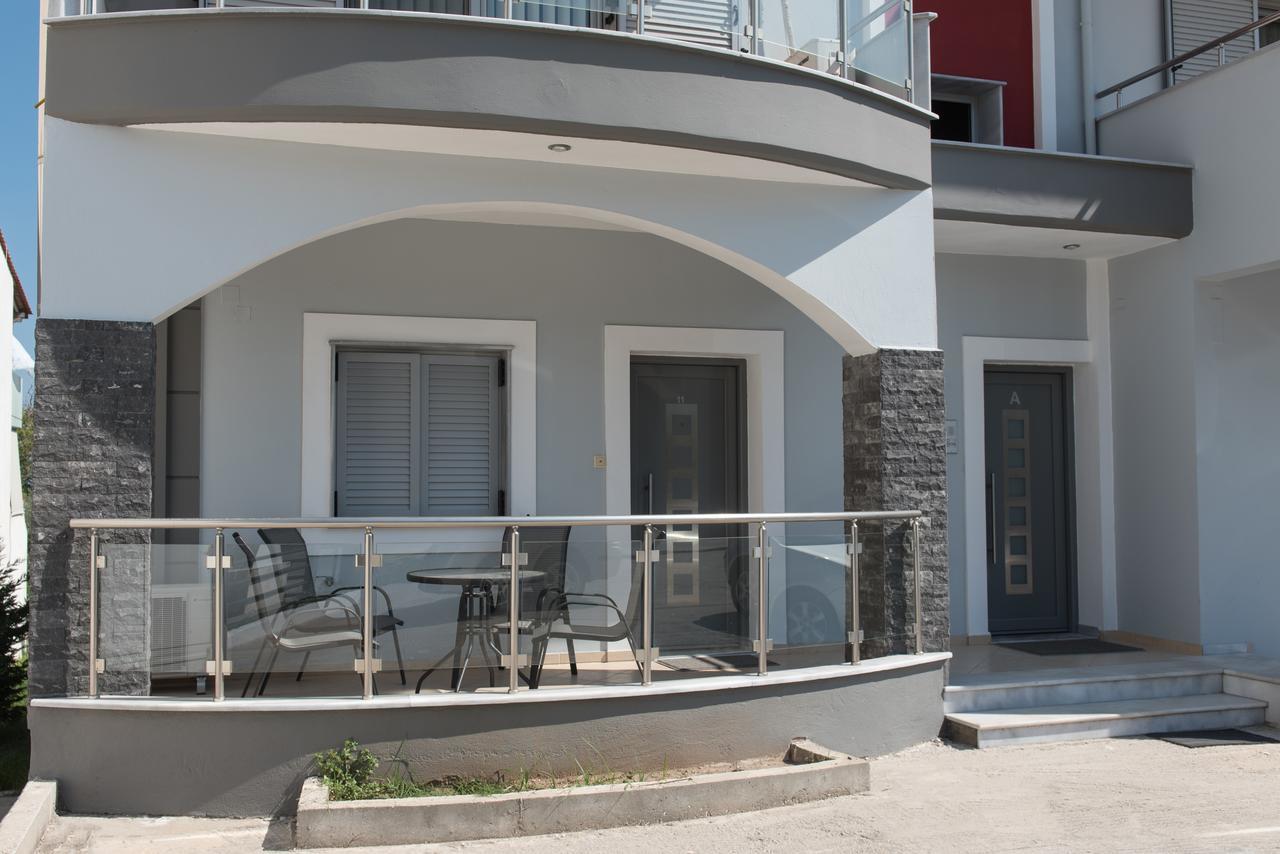 Bivas Apartments لايميناس المظهر الخارجي الصورة